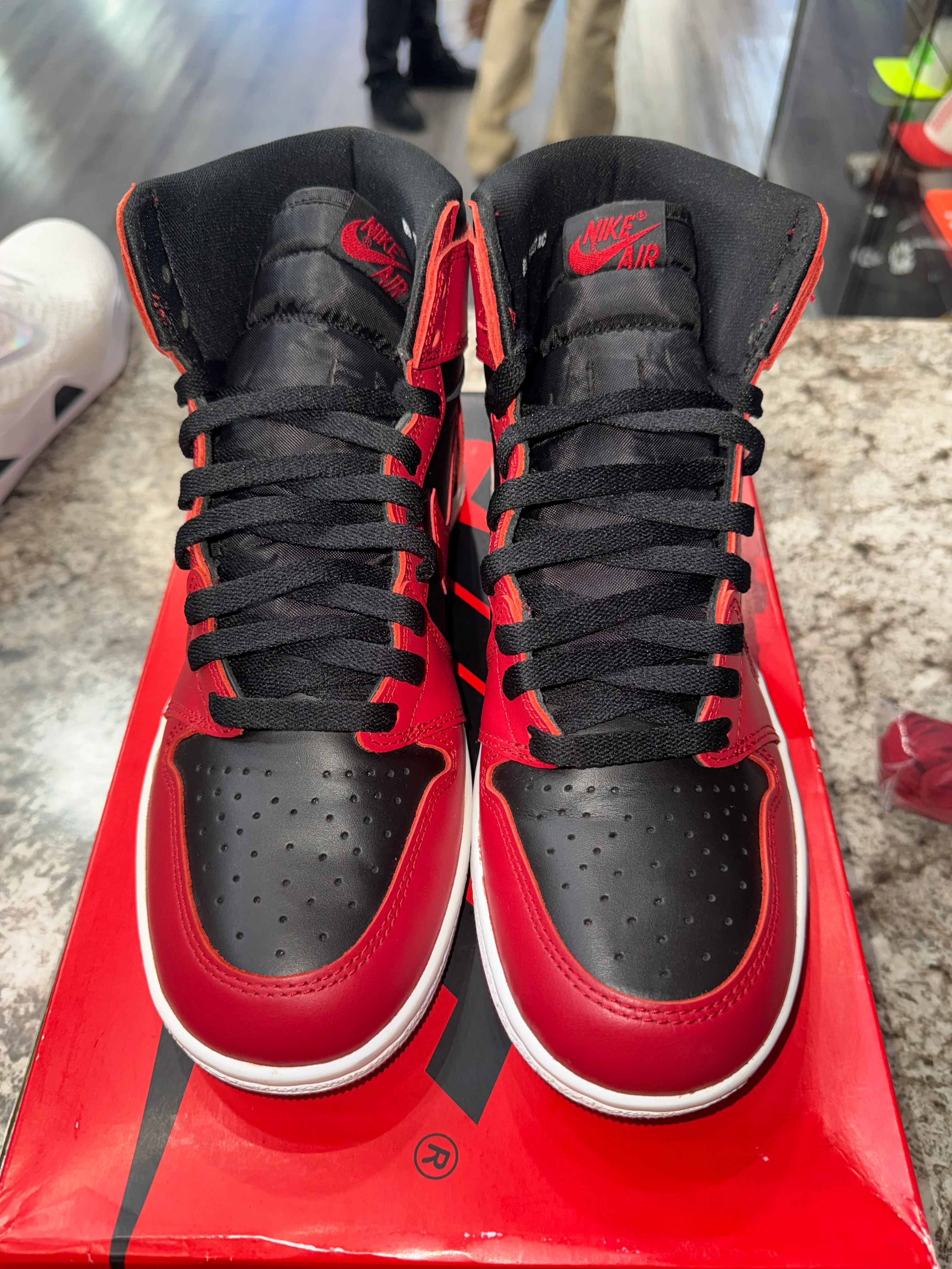 Jordan 1 Retro High '85 Varsity Red - Image 4